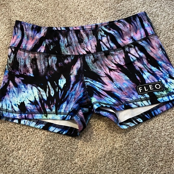 Fleo Pants - EUC Fleo 3.25